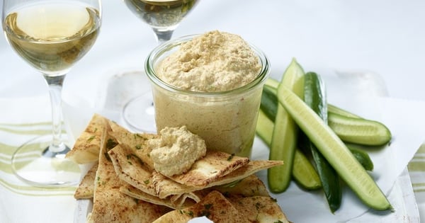 Tofu and vegetable spread