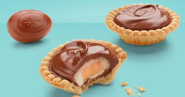 Cadbury Creme Egg inspired Easter Tarts