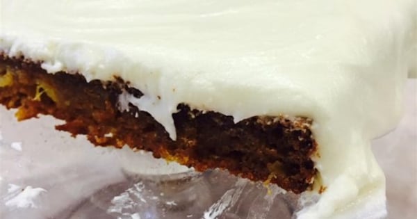 Awesome Carrot Cake with Cream Cheese Frosting