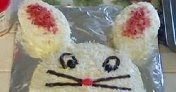 Easy Bunny Cake