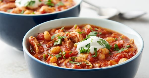 Slow-Cooker Chunky Chicken Chili