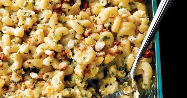 Crispy Bacon Macaroni and Cheese