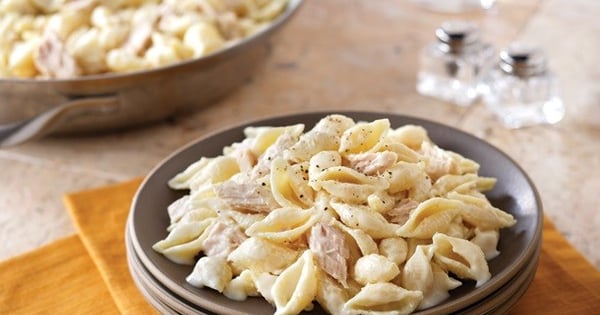 Smoky Mac and Cheese with Tuna