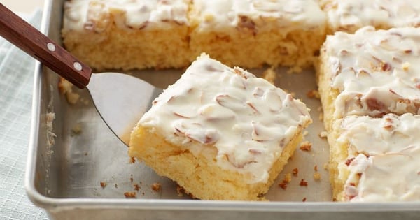 Kentucky Butter Poke Cake