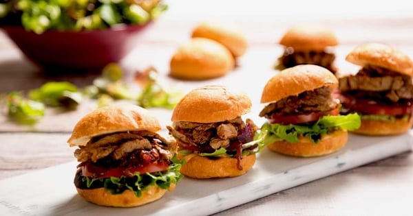 Spicy Beef Sliders With Caramelised Onions