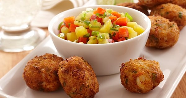 Crispy Crab Cakes with Mango Salsa