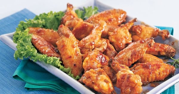 Cinco de Mayo Glazed Chicken Wings