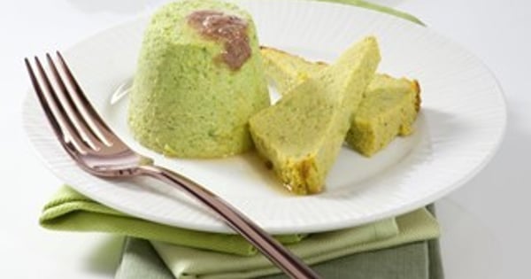 Broccoli flan with anchovy sauce