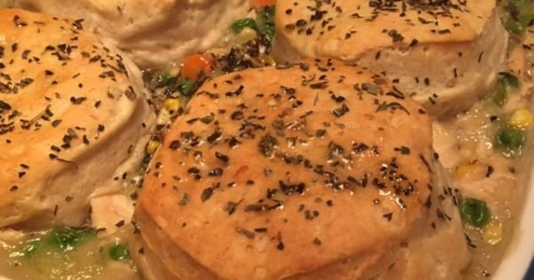 Chicken and Biscuit Casserole