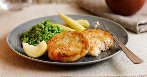 Salmon fishcakes with minted crushed peas