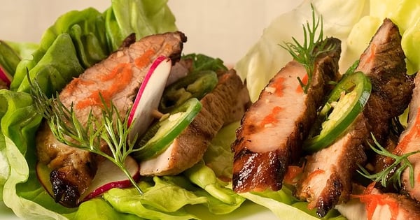 Grilled pork lettuce wraps with spicy honey