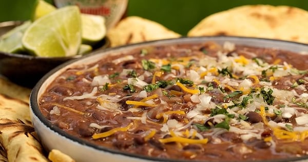 Smoky black bean dip