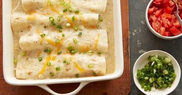 Skinny Creamy Chicken Enchiladas