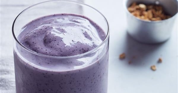 Berry Breakfast Smoothie