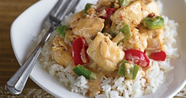 Chicken with Peanut Curry Yogurt Sauce