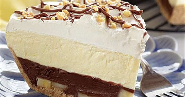 Peanut Butter and Chocolate Banana Cream Pie