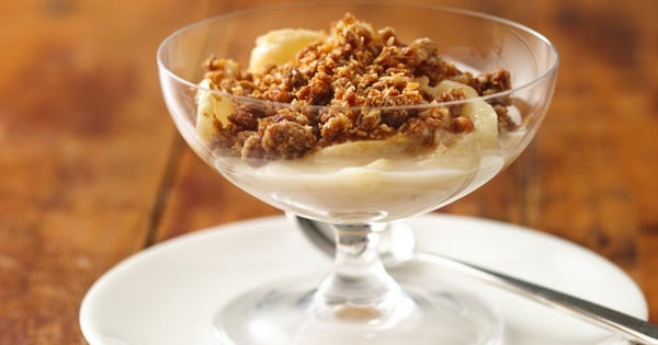Easy Granola Apple Crisp