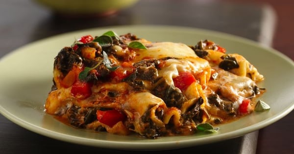 Slow-Cooker Red Pepper-Spinach Lasagna