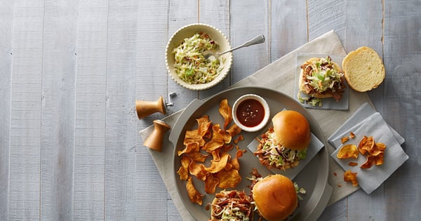 Slow Cooker Pulled Pork Sandwiches