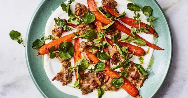 Freeform Chicken Meatballs with Carrots and Yogurt Sauce