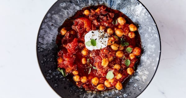Chorizo, Tomato, and Chickpeas With Yogurt