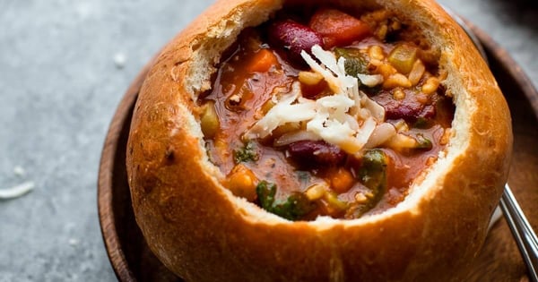 Thick & Hearty Minestrone Soup