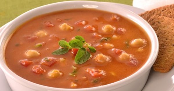 Libby’s® Pumpkin Soup with Chickpeas & Tomatoes