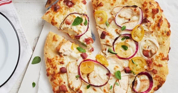 Chicken Alfredo Pizza