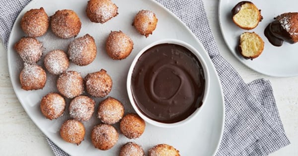 Italian Lemon-Ricotta Doughnuts with Chocolate Sauce
