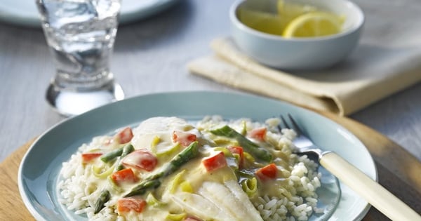 Sole with Lemon Asparagus Sauce