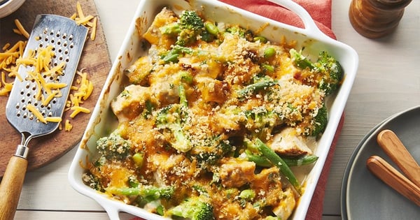 Baked Thyme Chicken and Vegetables