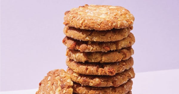 Butterscotch–Potato Chip Balls