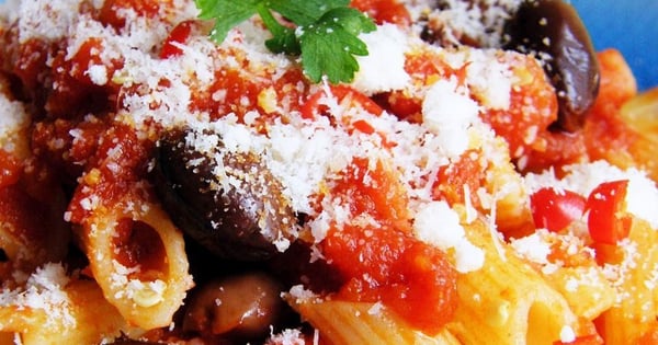 Penne with Pancetta and Anchovy Sauce