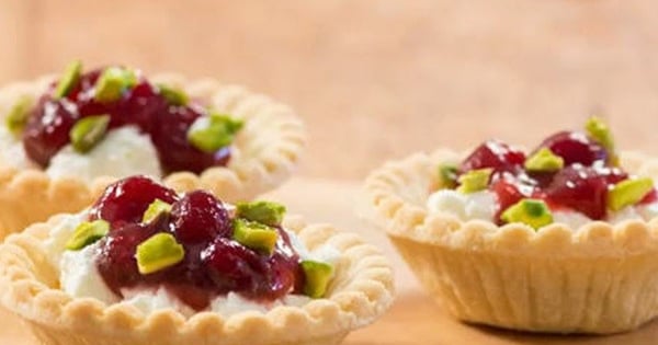 Cranberry Pistachio Tarts