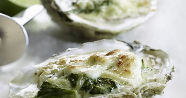 Sambuca Oysters au Gratin