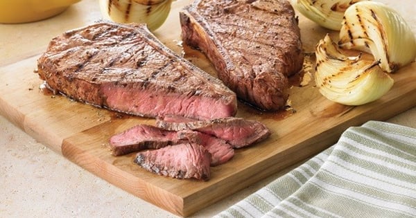 Grilled Steak and Onions with Salsa Verde