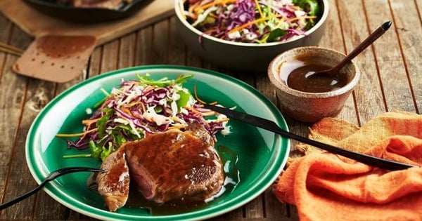 Scotch Fillet With Hot Mustard Coleslaw & Gravy