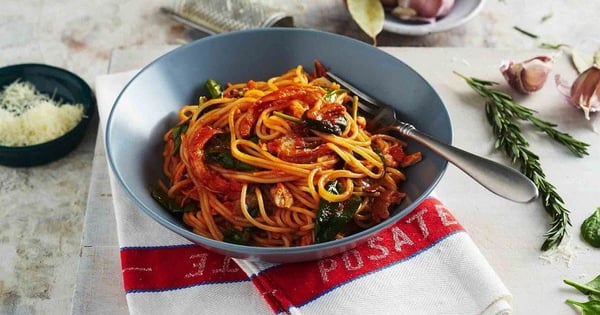 Tomato Chicken & Baby Spinach Spaghettini