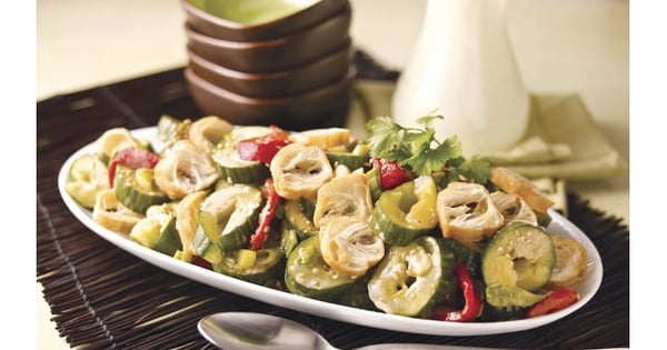 Beijing-Style Smashed Cucumber Salad