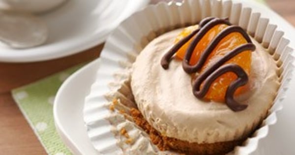 Frozen Mini Cinnamon-Coffee Cheesecakes
