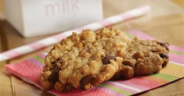 Butterscotch Chocolate Oatmeal Cookies
