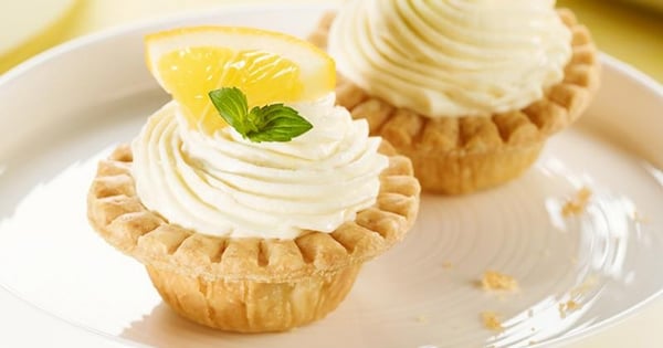 Mascarpone Lemon Cream Tarts