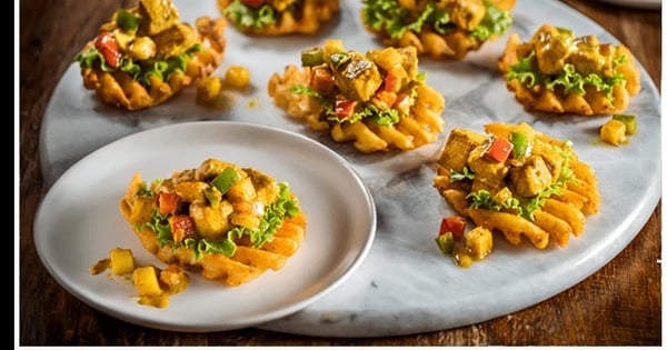 Lattice Cut Tropical Delights