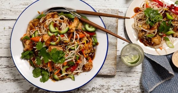 Honey Soy Chicken Noodle Salad