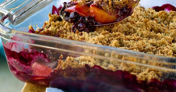 Blueberry Peach Crumble