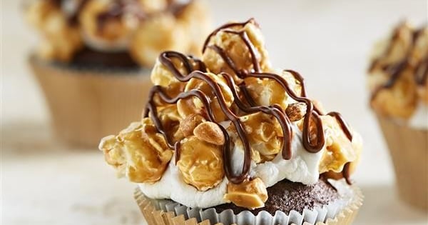 Chocolate Cupcakes with Buttery Toffee Popcorn
