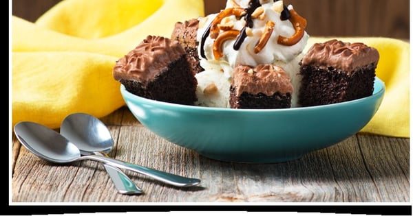 Peanut and Pretzel Chocolate Sundae