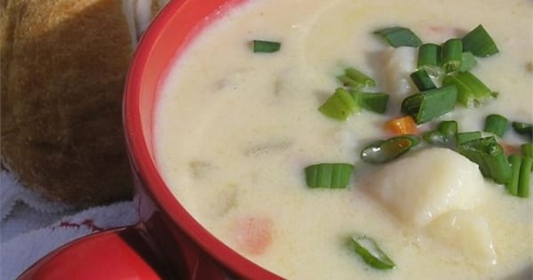 Delicious Ham and Potato Soup