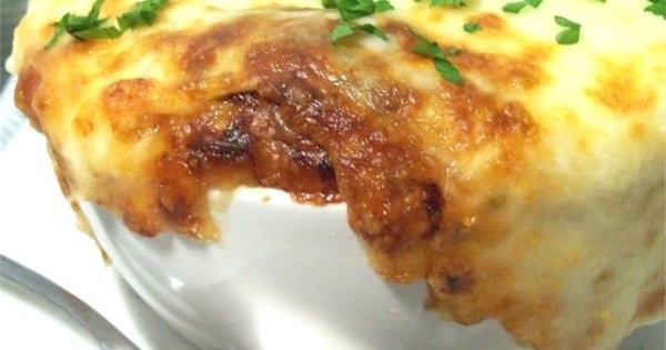 French Onion Soup Gratinee