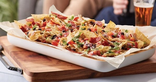 Smoked Gouda with Chicken and Chorizo Nachos